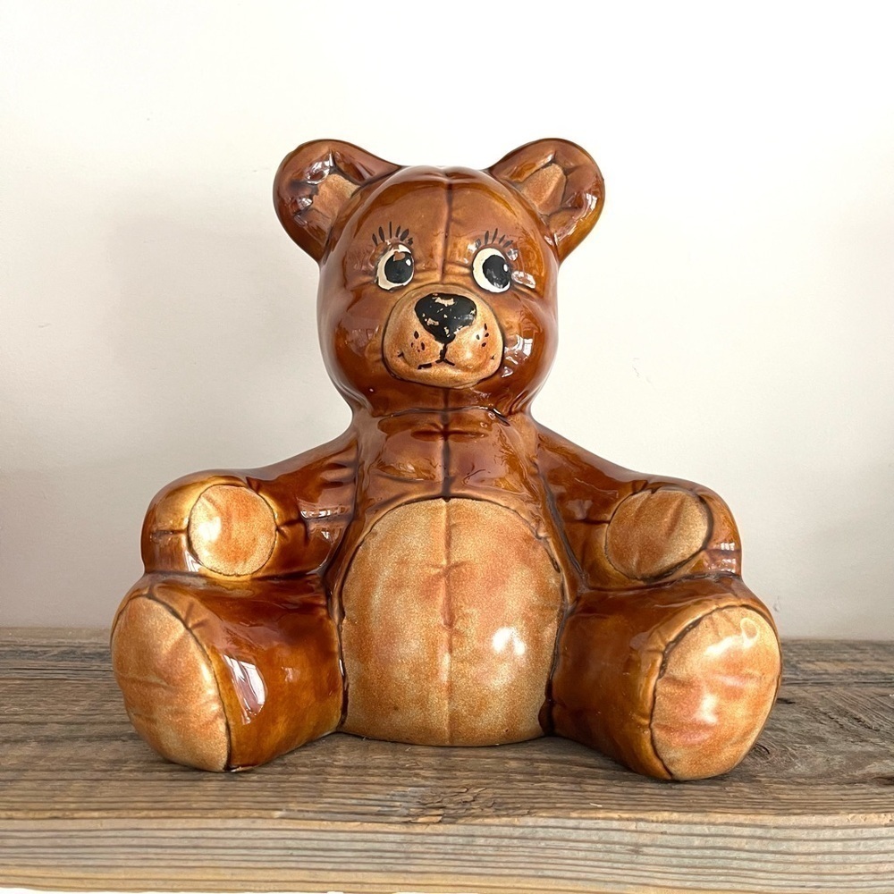 Teddy bear brown pottery bank